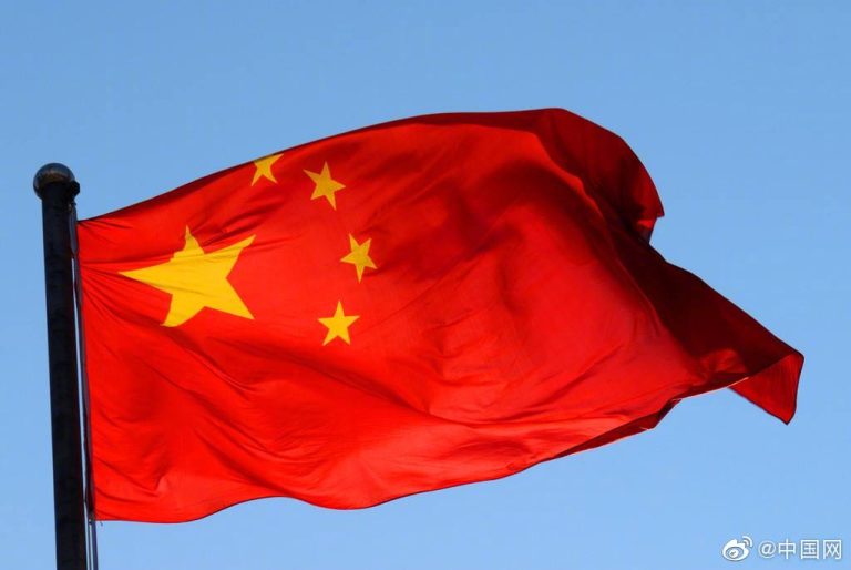 中国机器人百米跑出9秒39