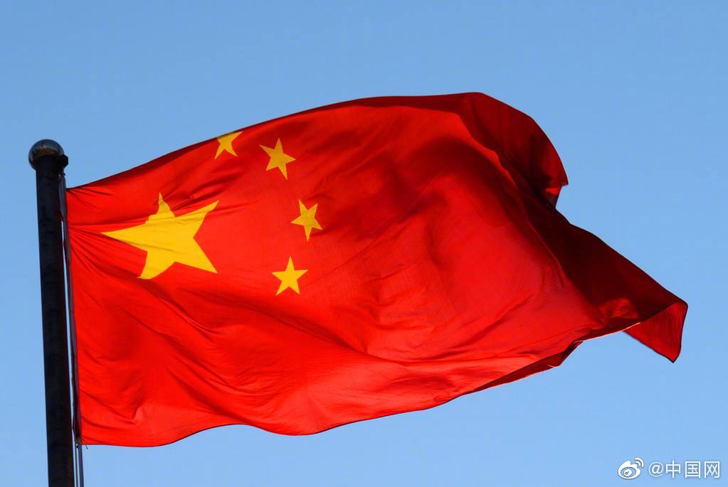 中国机器人百米跑出9秒39