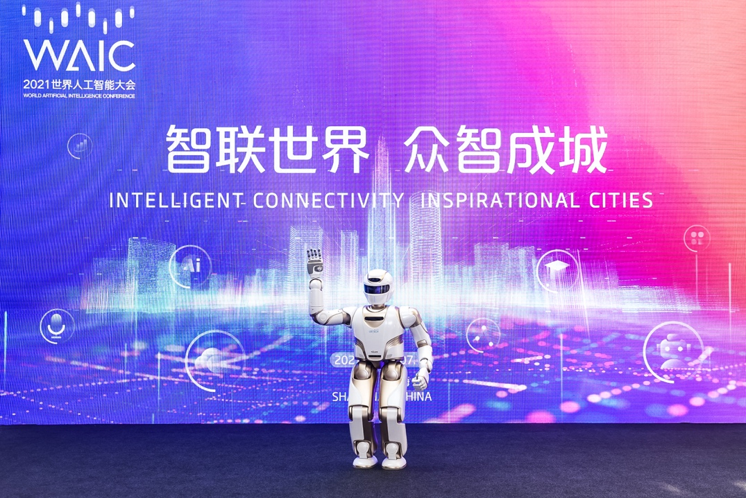 优必选再掀智能机器人风暴：1.3万订单背后，是破局还是深渊？