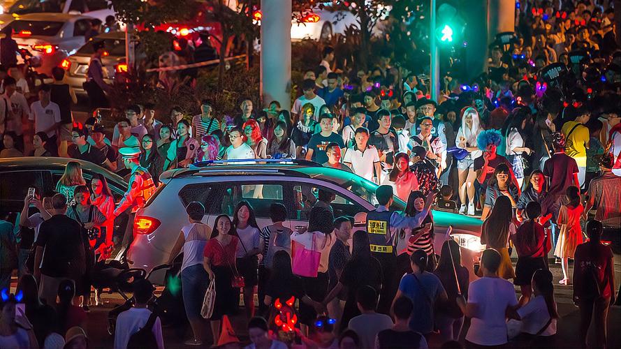 仰望U8正式上市：比亚迪新旗舰车型揭开神秘面纱