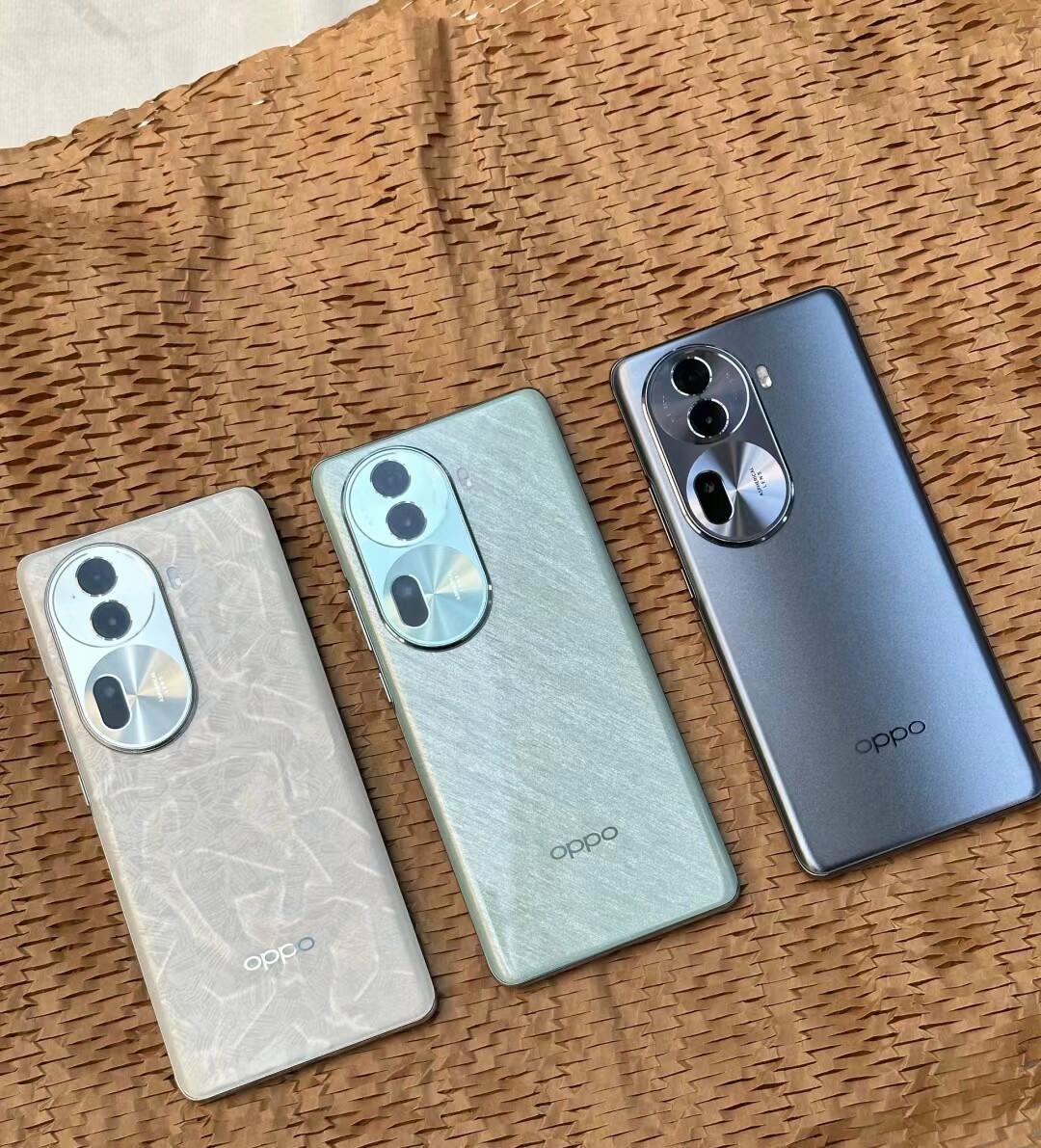 博主：旗舰手机这次提前会战了，OPPO Find X8 Pro首曝超竞品